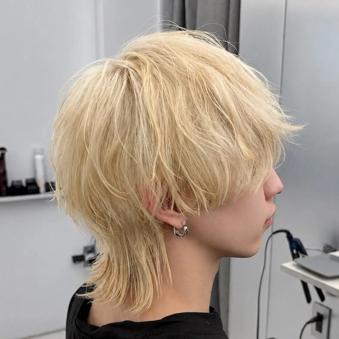 ミディアム カラー メンズ カット ヘアカラー トリートメント ʜᴀʀᴜᴋᴀ♱メンズ ウルフ/ブリーチのヘアスタイル