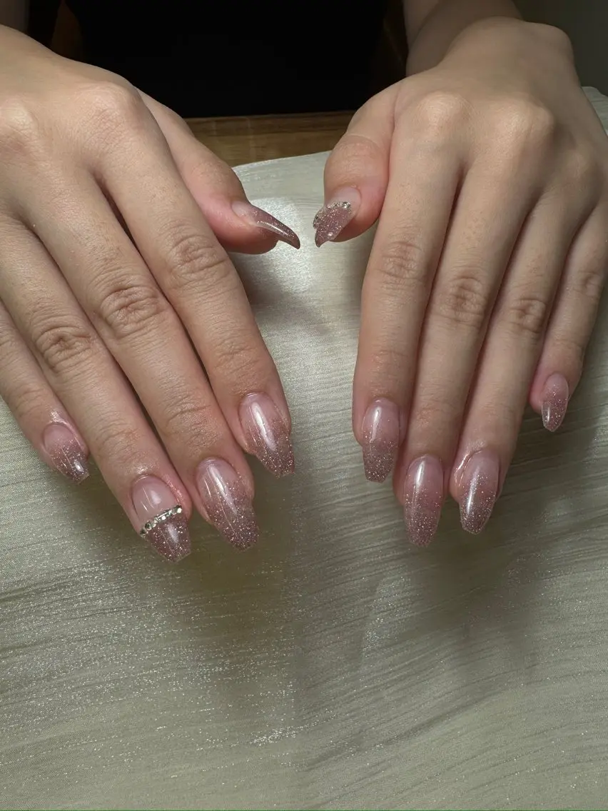 ネイル ハンドネイル ユリ🎀長さだし/ パラジェル/持ち込みのネイルデザイン