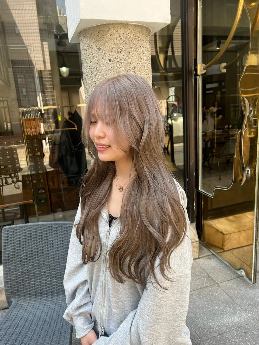ロング カラー カット ヘアカラー トリートメント 赤みゼロ/透明感 カラー🌿KANTAのヘアスタイル
