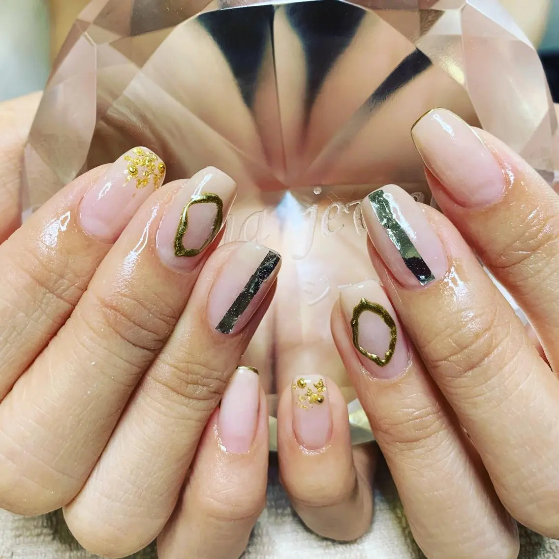 ネイル ハンドネイル フットネイル Adite nailのネイルデザイン