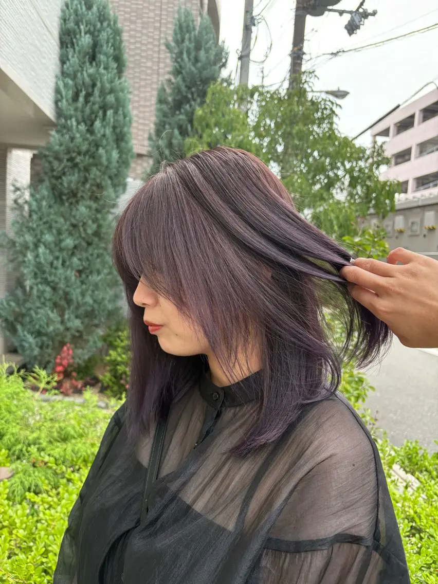 カラー ヘアカラー しおり🍬 KOKORO🤍のヘアスタイル