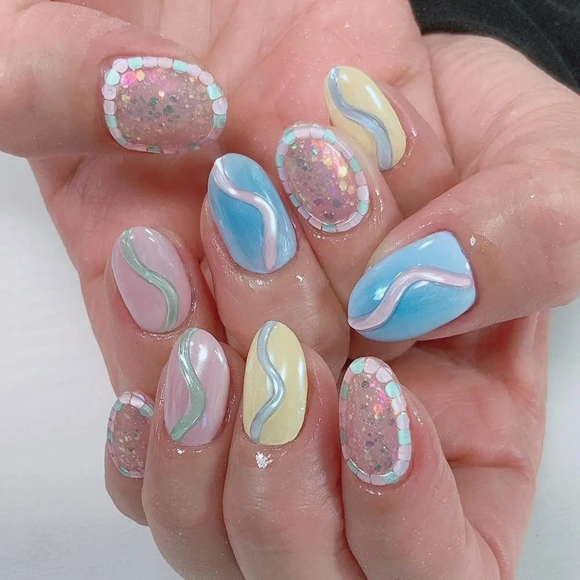 ネイル ･:*+.✳︎˚✧₊ MAKI NAILのネイルデザイン
