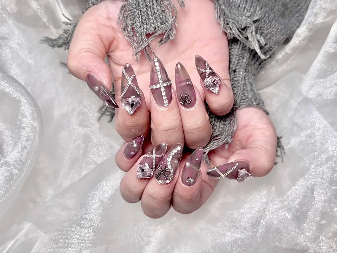 ネイル ハンドネイル 🩷Yun nail Salon 本店🩷のネイルデザイン