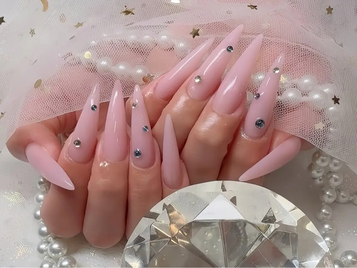 ネイル アートネイル ロングネイル スカルプネイル ネイルチップ ハンドネイル Rin Nail 新大久保店のネイルデザイン