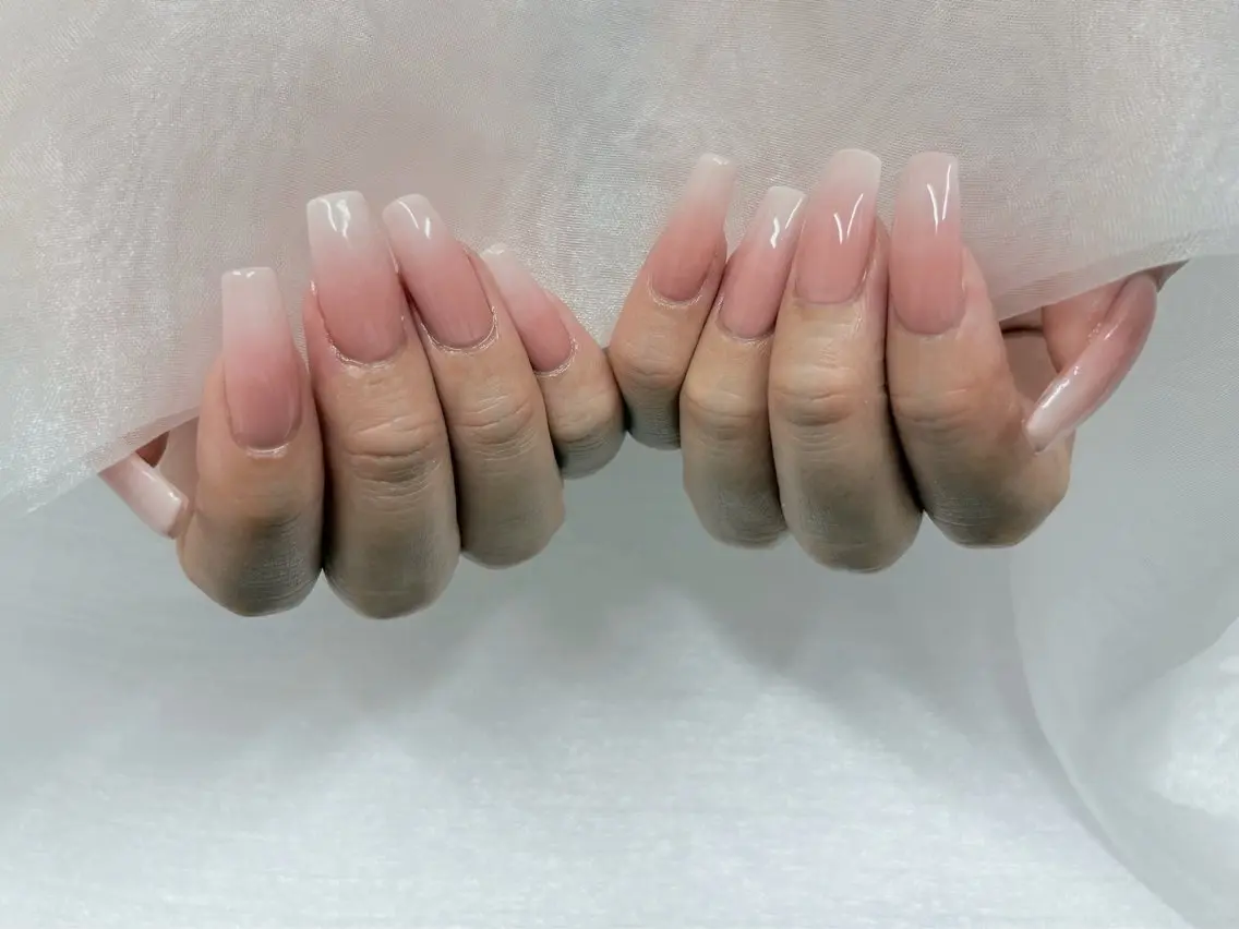 ネイル ハンドネイル Regene NIHEIのネイルデザイン
