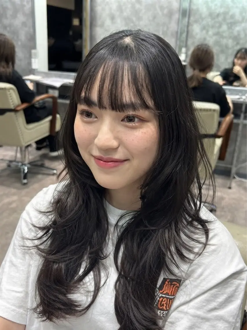 ロング カット ヘアカラー MIHO 🫧似合わせレイヤーのヘアスタイル