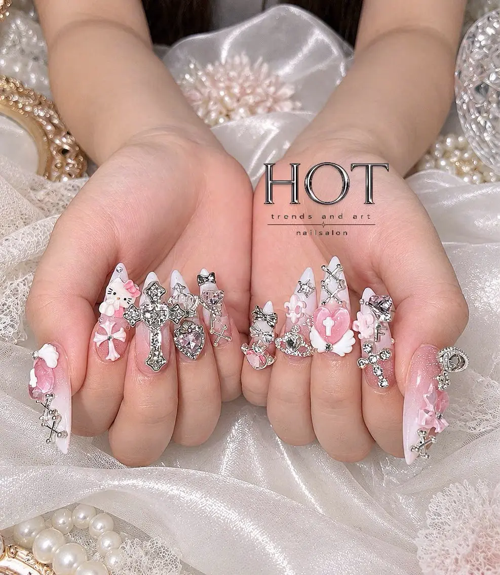 ネイル アートネイル オーロラネイル クリアネイル 長さ出し フレンチネイル ハンドネイル HOT Nail Salonのネイルデザイン