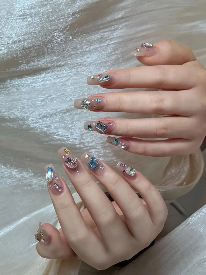 ネイル ハンドネイル TINA NAILのネイルデザイン