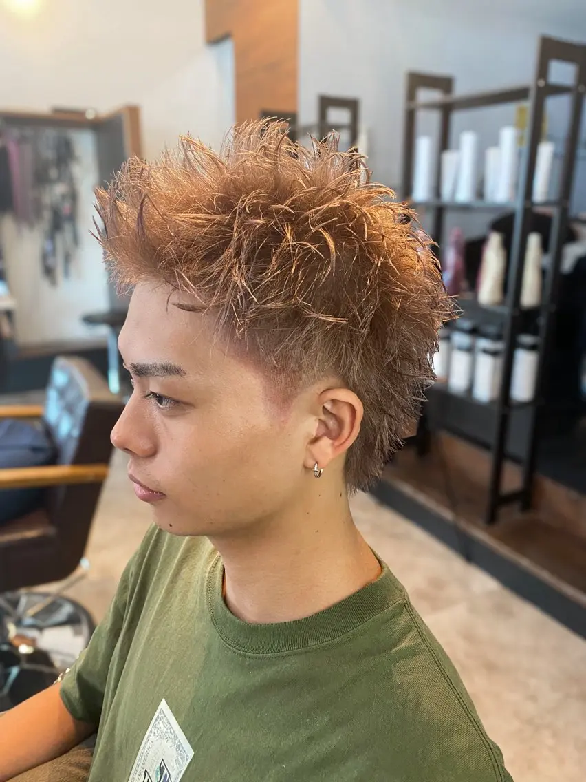 カラー メンズ メンズブリーチ スパイキーショート ブリーチ IRIE⚡️メンズ/ パーマ⚡️北川聖也のヘアスタイル