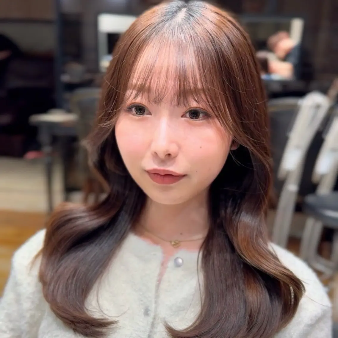 ロング くびれヘア 韓国風ヘア レイヤーカット ロング 似合わせカット カット ヘアカラー トリートメント 銀座/レイヤー 顔周りカット溝手優太のヘアスタイル