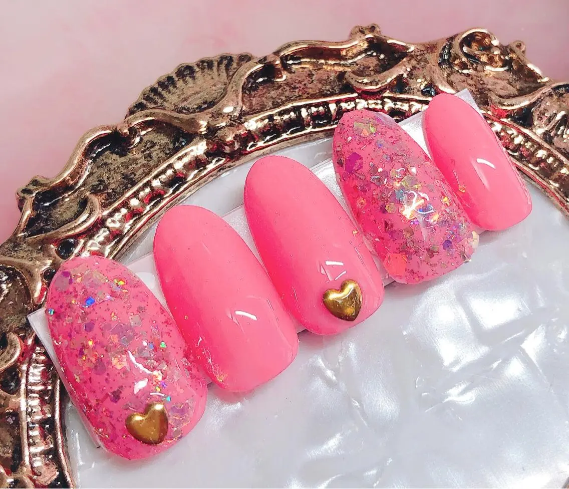 ネイル ハンドネイル CROWN プライベートサロンのネイルデザイン