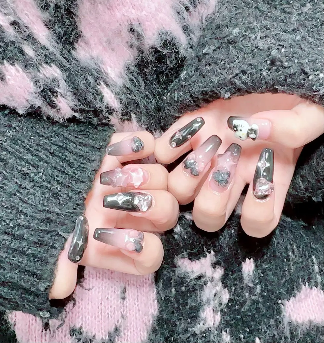 ネイル R salonのネイルデザイン
