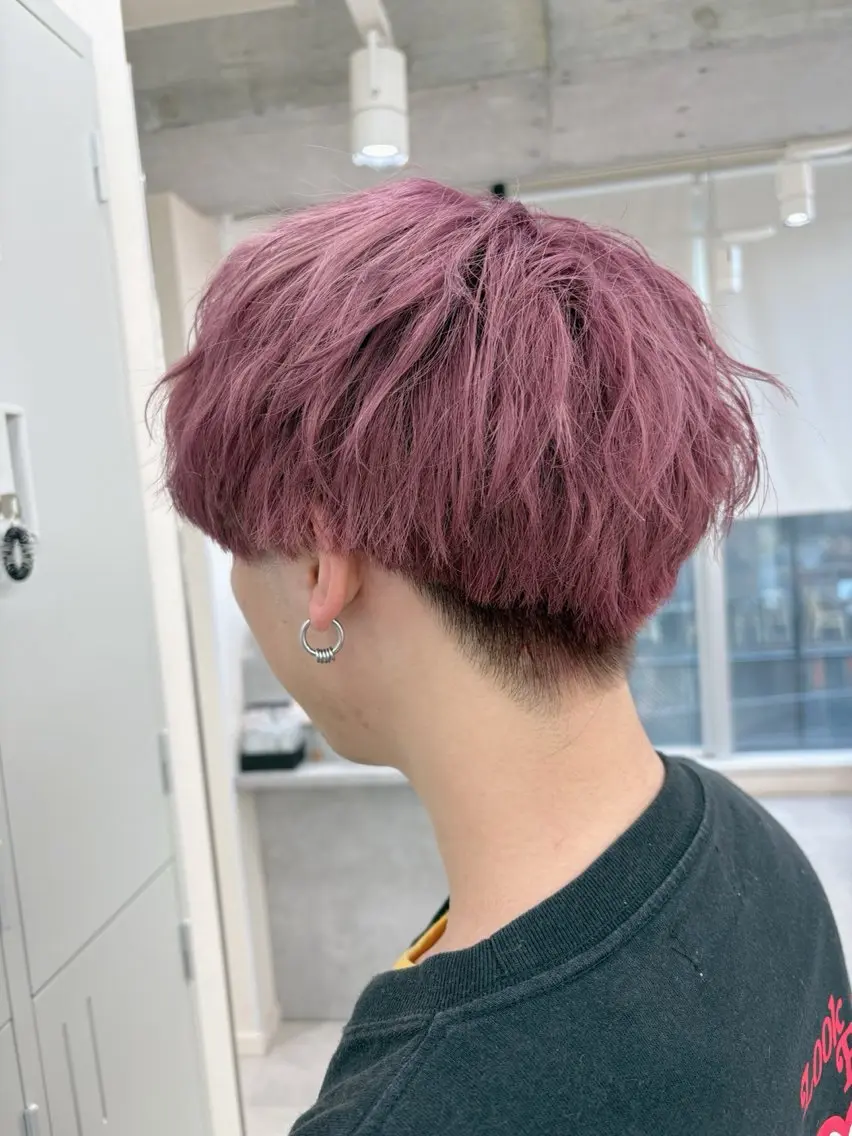 カラー メンズ ヘアカラー NaVIユウジ 透明感カラーのヘアスタイル
