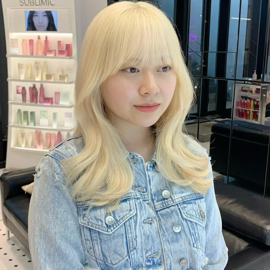 セミロング カラー 抜きっぱなしブロンド ブロンド ハッシュカット /MANAMIのヘアスタイル