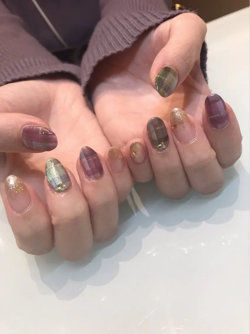 ネイル マグネットネイル ハンドネイル ハンドケア 西日暮里駅徒歩1分/ NAIL106Gのネイルデザイン