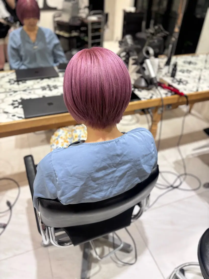 ショート カラー ラベンダーカラー ラベンダーピンク ピンクカラー ヘアカラー 🔮メンズカット🔮 misaのヘアスタイル