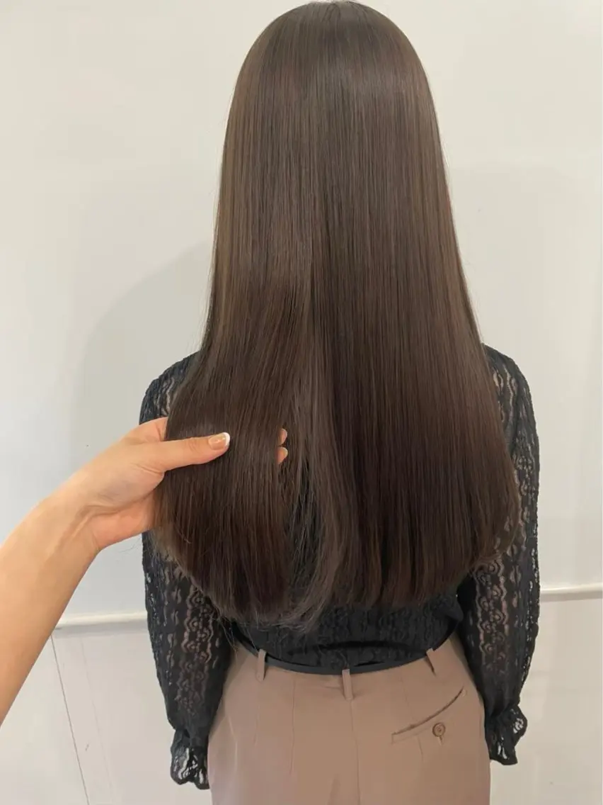 ロング カラー ParveMix 岡本えりかのヘアスタイル