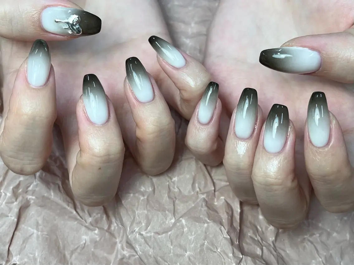 ネイル ハンドネイル ハンドケア ToliyDeliy Nail Salonのネイルデザイン