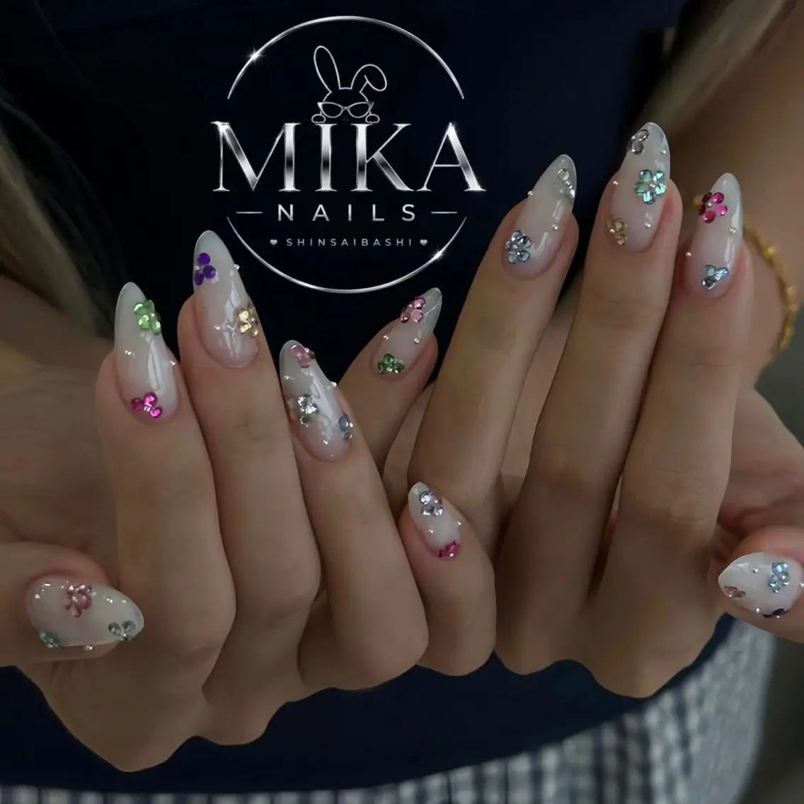 ネイル アートネイル チークネイル ドット フットネイル フレンチネイル ハンドネイル 🌷Luna Mika🌷のネイルデザイン