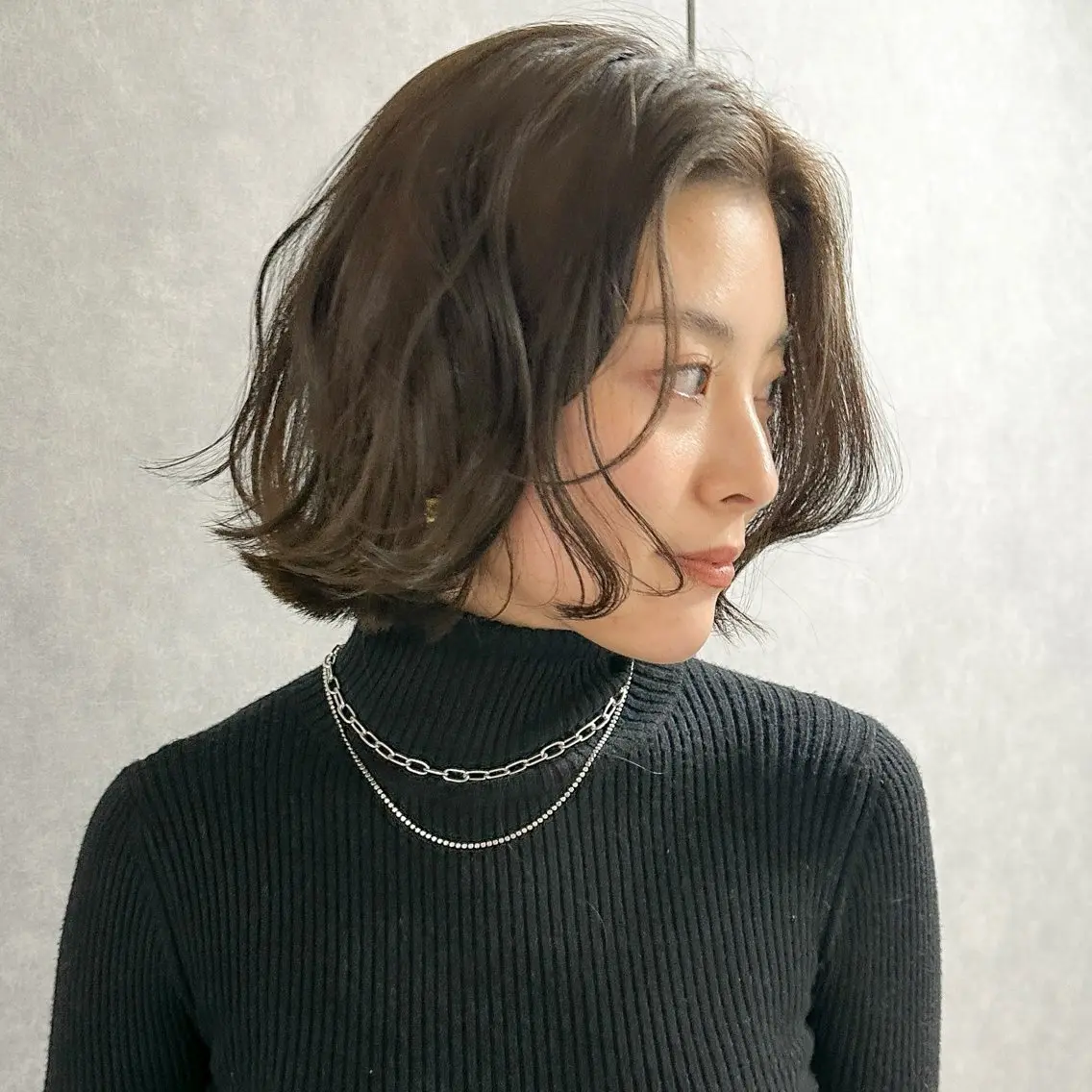 ショート カラー パーマ ボブ くせ毛 ニュアンスパーマ カット パーマ ボブ/パーマ🟥 Genkiのヘアスタイル