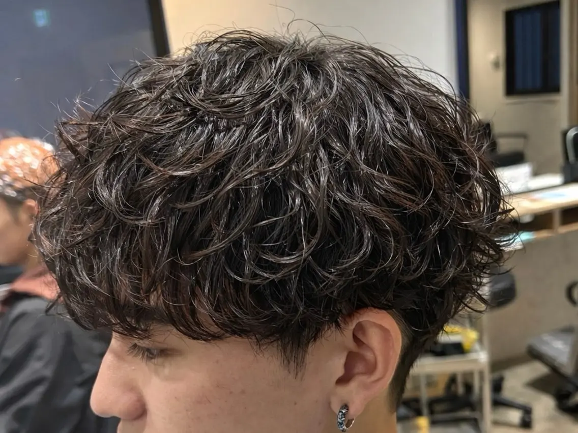 ショート カット パーマ 池袋西口徒歩10秒 EBINAメンズ特化のヘアスタイル