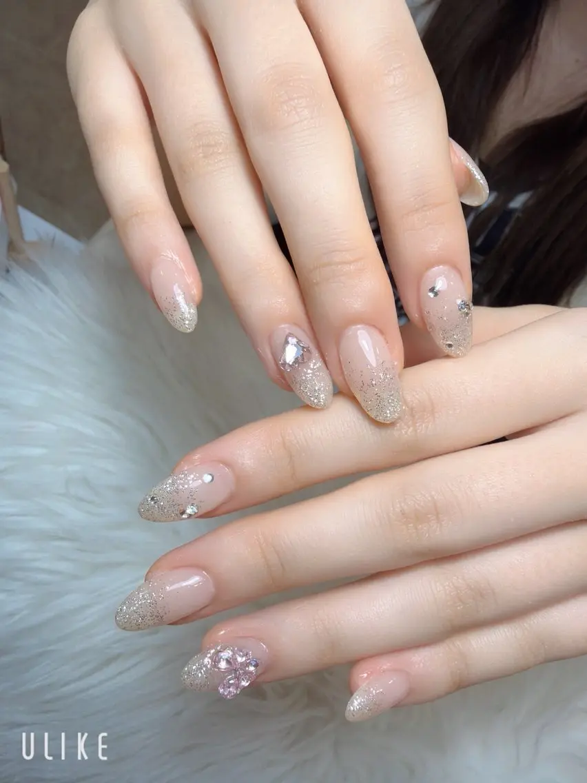 ネイル IN’S あおいのネイルデザイン