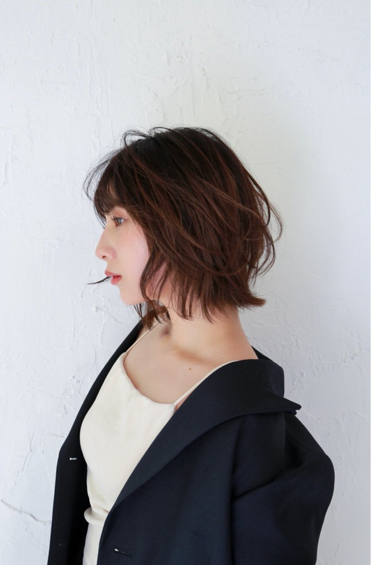 ショート フラウ 桃谷店のヘアスタイル