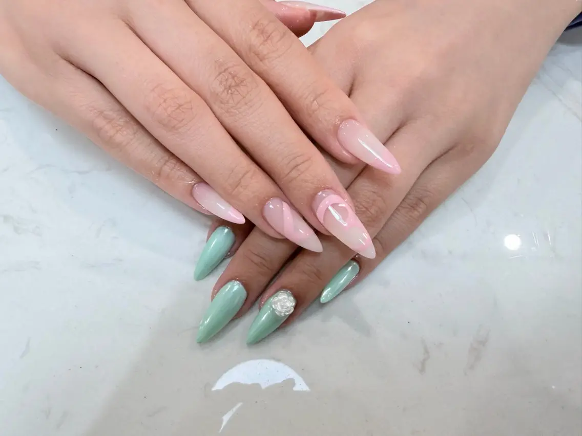 ネイル ハンドネイル ハンドケア Sachi Nail上野のネイルデザイン