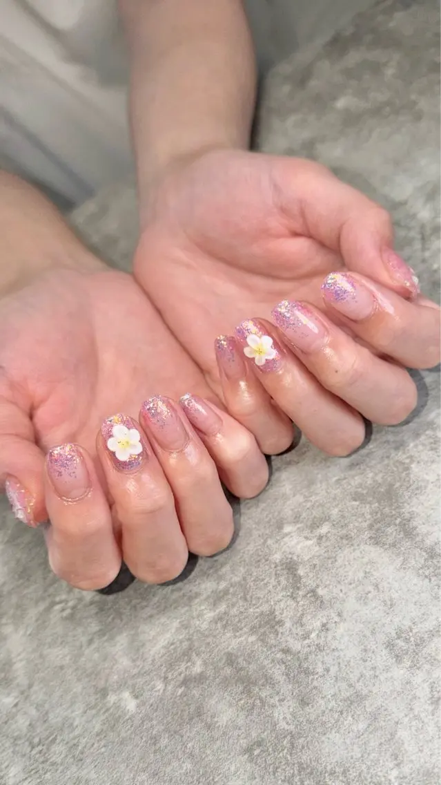 ネイル ハンドネイル ハンドケア shino🌟 痛ネイルのネイルデザイン