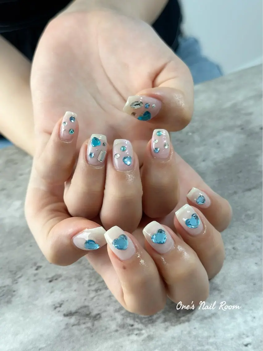 ネイル ハンドネイル One's Nail Roomのネイルデザイン