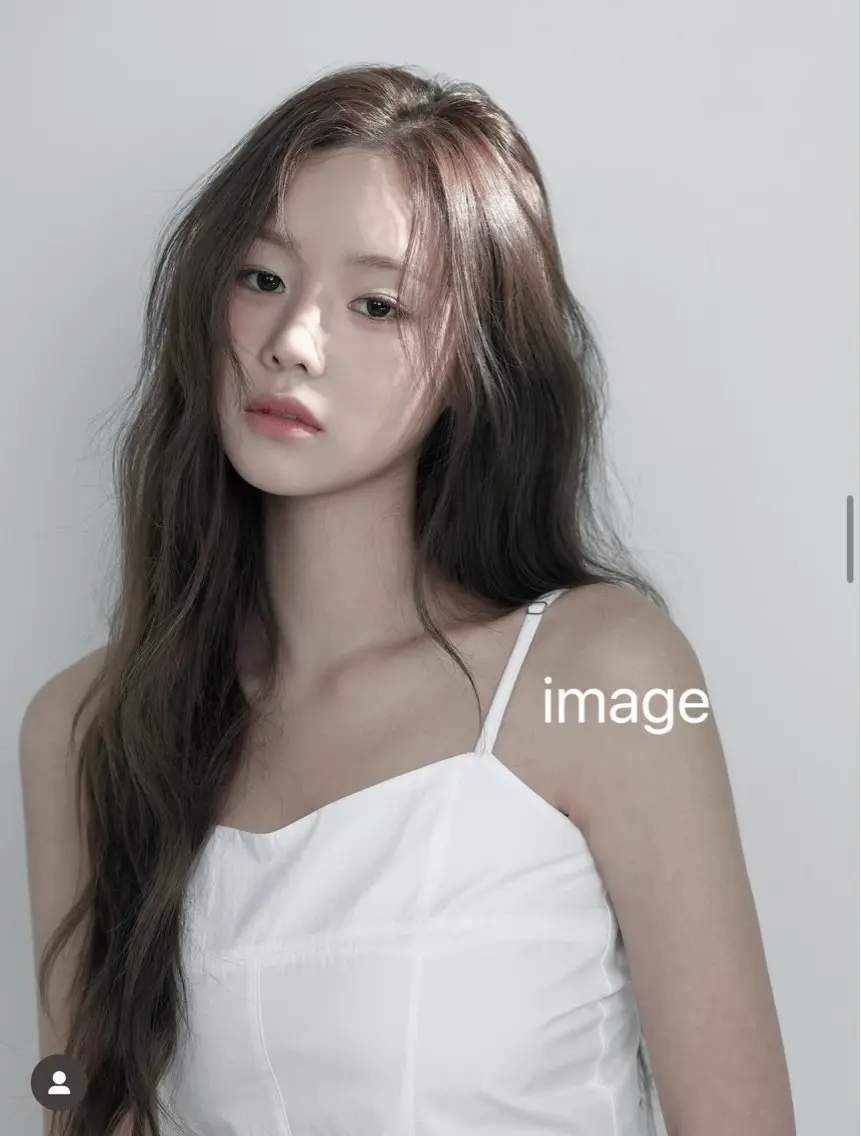 ロング カラー ヘアアレンジ JUNO韓国ヘア MIAN.⋆𝜗𝜚のヘアスタイル