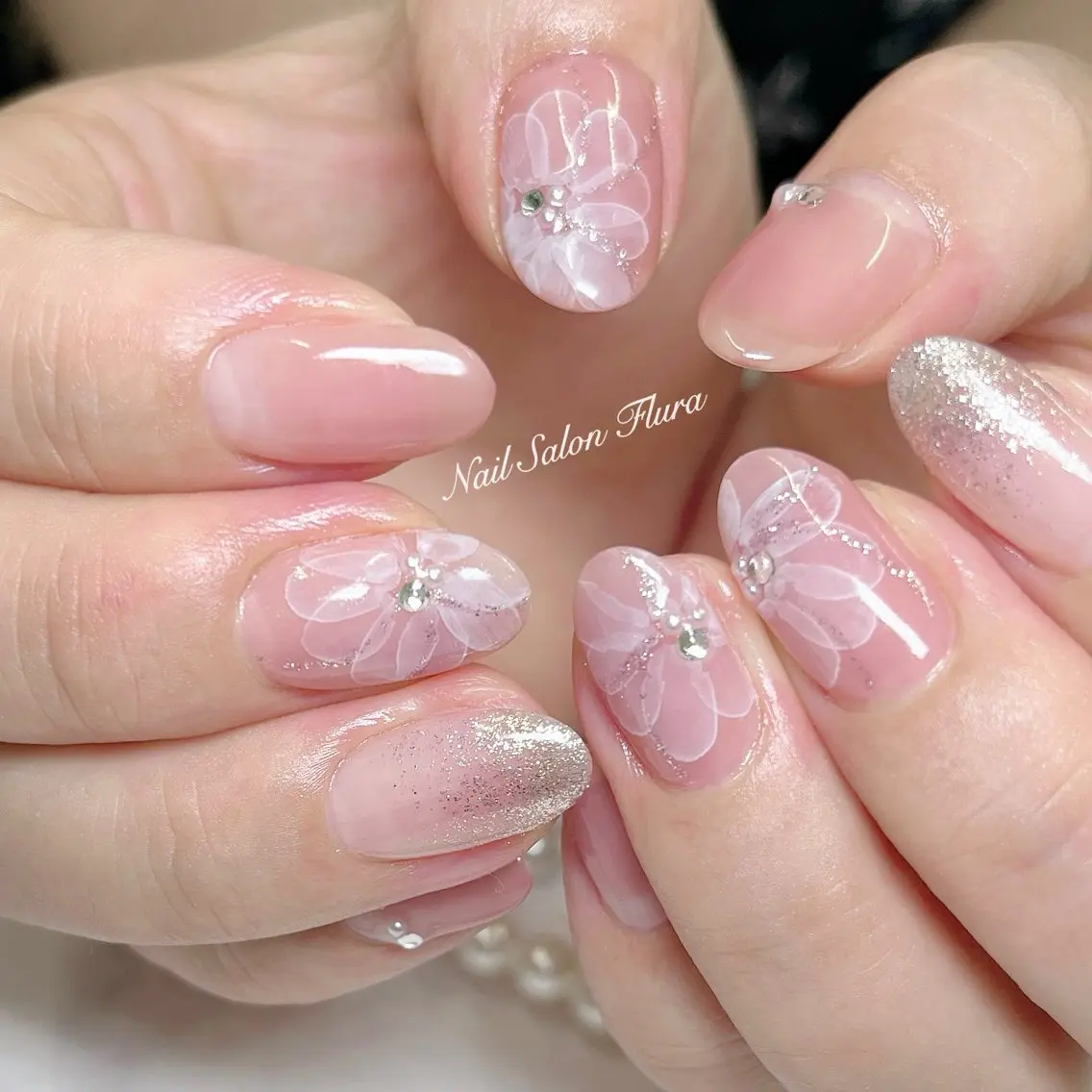 ネイル NailSalon Fluraのネイルデザイン