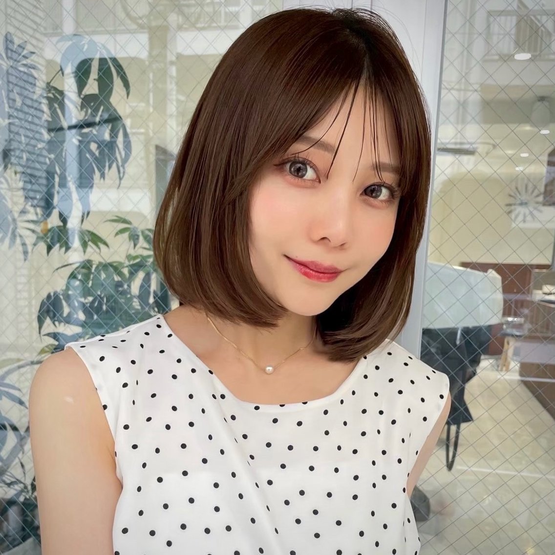 ミディアム カラー ブラウンカラー ナチュラルブラウン 内大久保 列夏のヘアスタイル