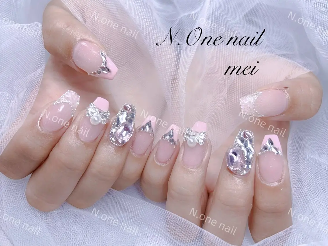 ネイル N.one mei🎀のネイルデザイン