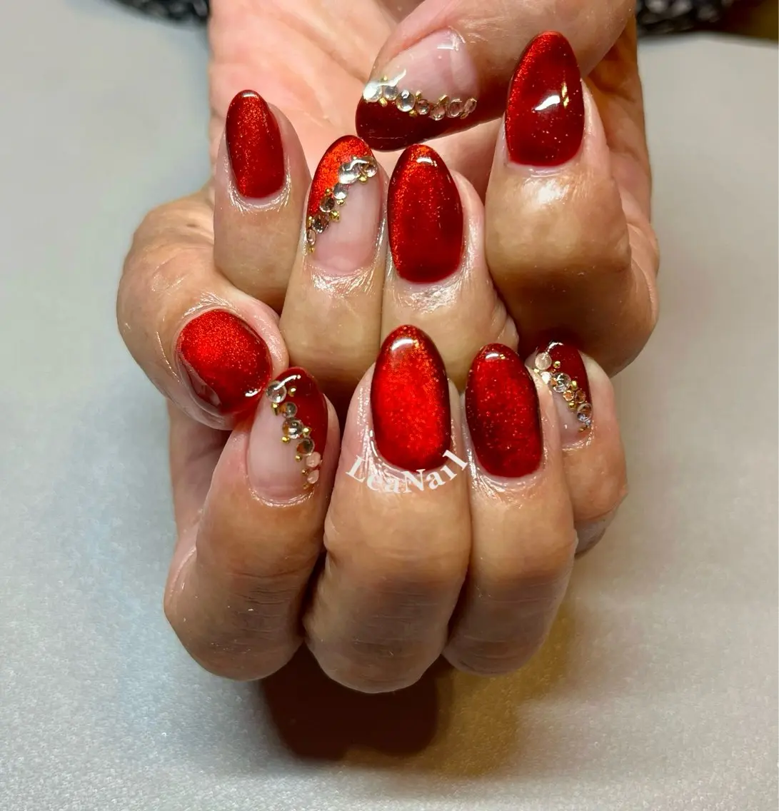 ネイル マグネットネイル Lea Nailのネイルデザイン