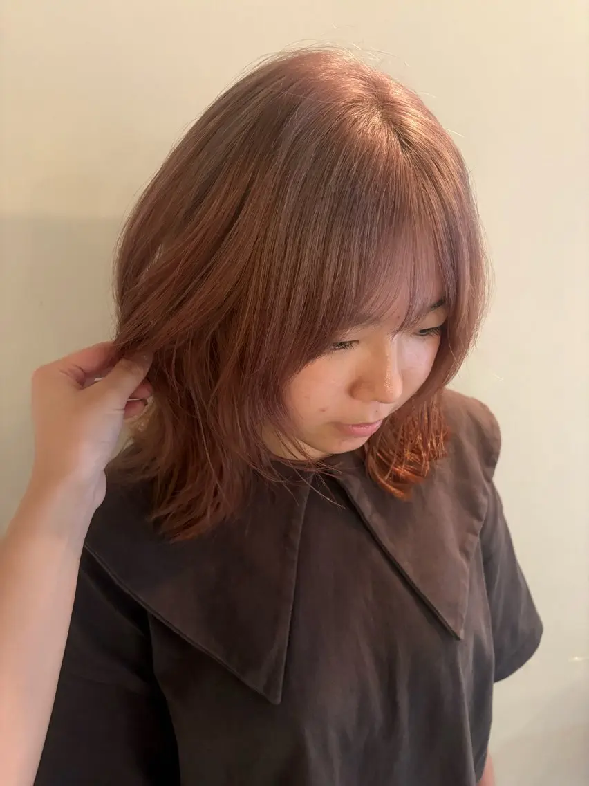 ミディアム ヘアカラー 山内 めいのヘアスタイル