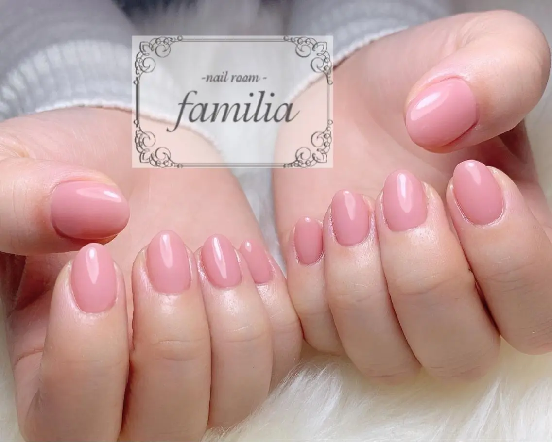 ネイル ハンドネイル -nailroom- familiaのネイルデザイン