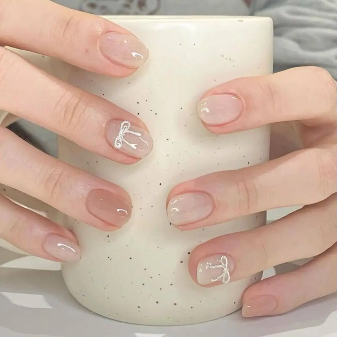 ネイル チークネイル フレンチネイル グラデーション 韓国ネイル マグネットネイル Hana Nailのネイルデザイン