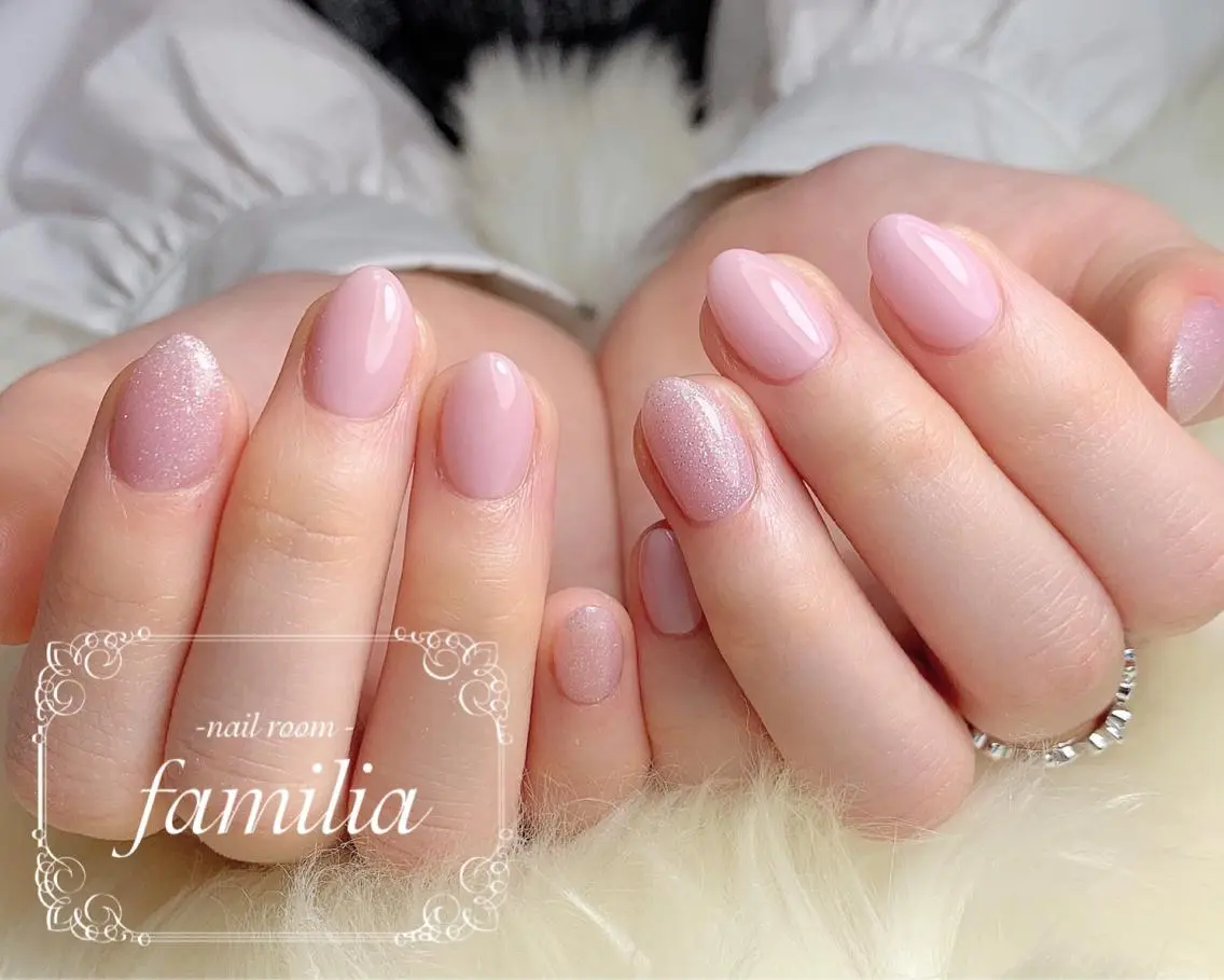 ネイル ハンドネイル -nailroom- familiaのネイルデザイン