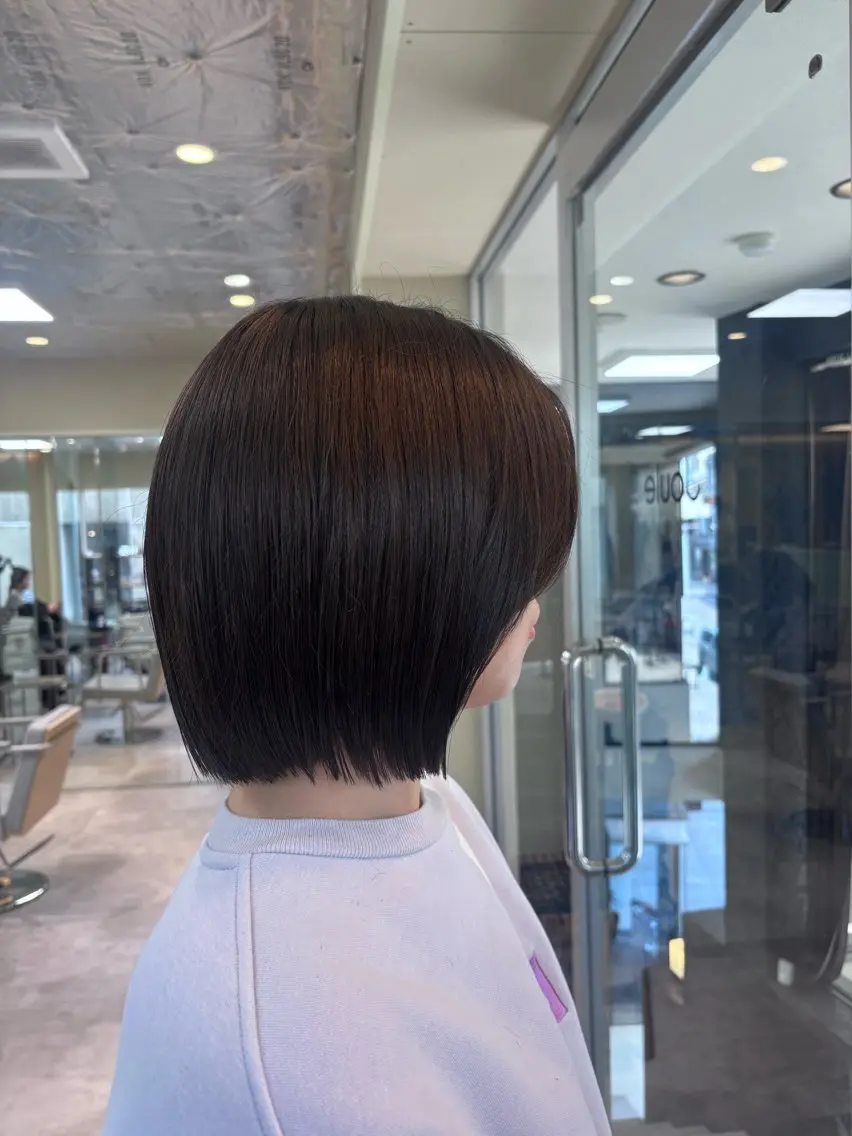 ショート カット ヘアカラー トリートメント 竹田 佳奈のヘアスタイル