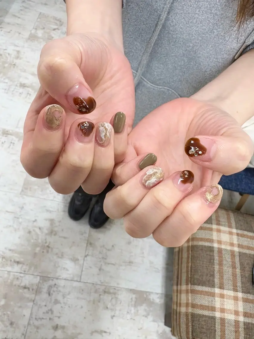 ネイル 吉田 里菜のネイルデザイン