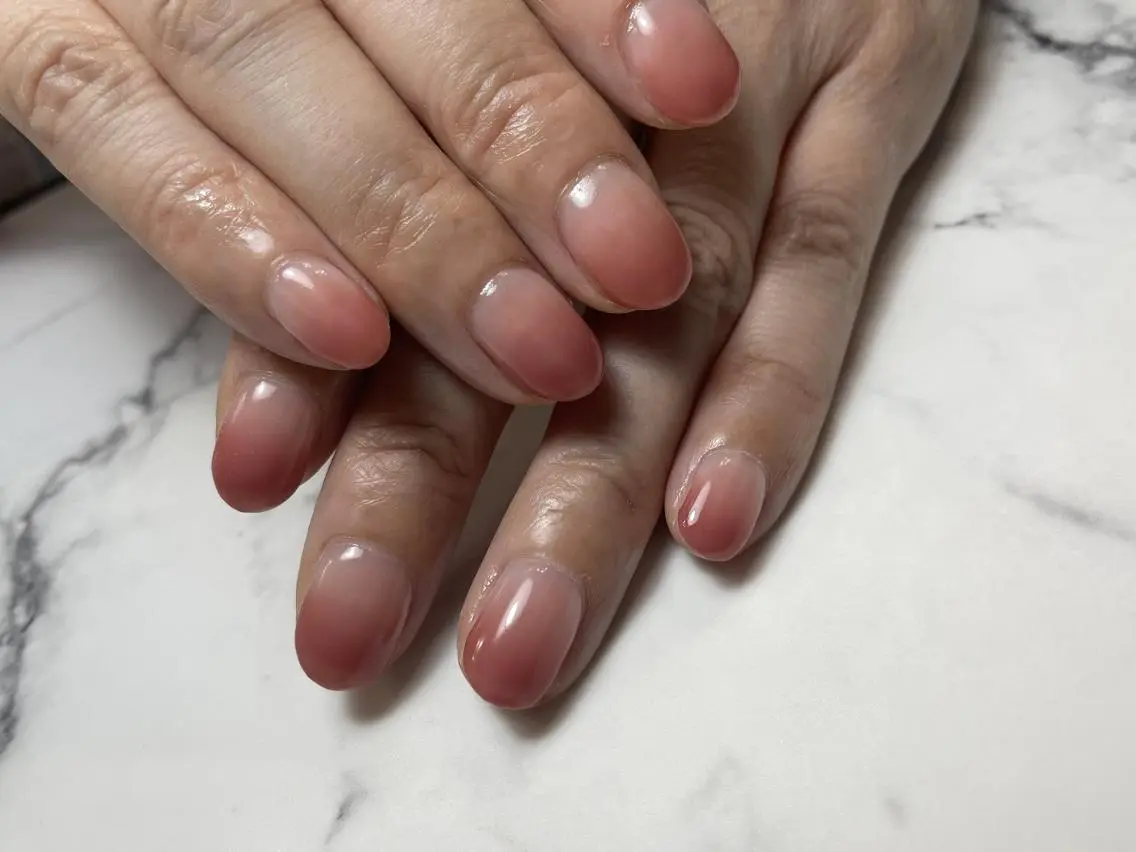 ネイル アートネイル ジェルネイル ニュアンスネイル パラジェル Nailist Honamiのネイルデザイン
