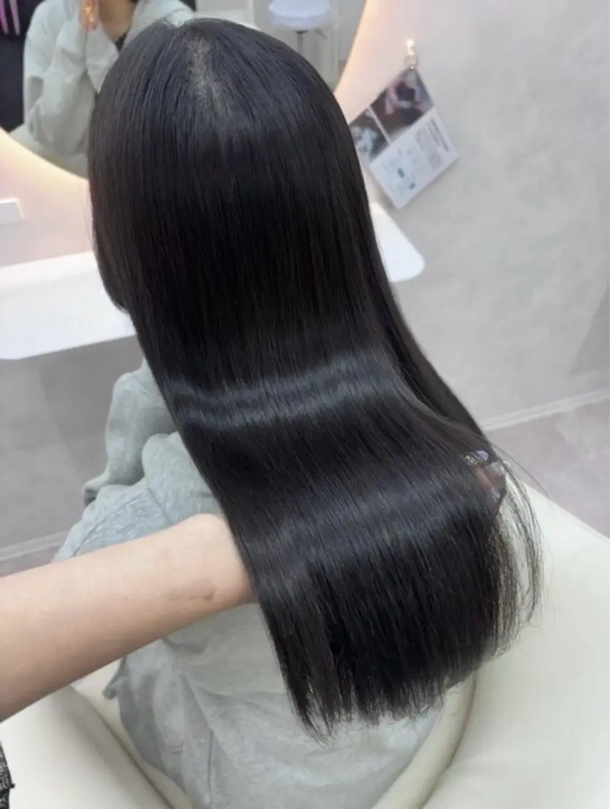 ロング ロング 庄司蒼麻 艶カラー特化/上尾のヘアスタイル
