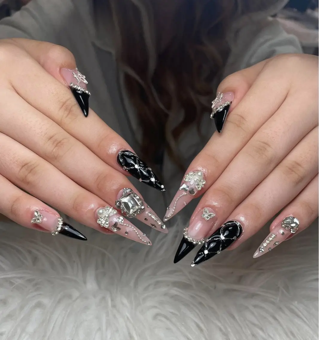 ネイル アートネイル ジェルネイル ニュアンスネイル シンプルネイル ハンドネイル Nie Nail Shinokuboのネイルデザイン