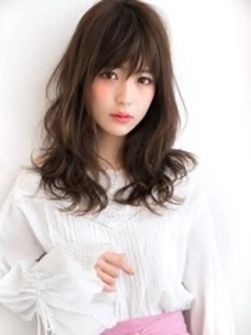 ミディアム カット ✨透明感艶カラー ✨💍Yuri💍のヘアスタイル
