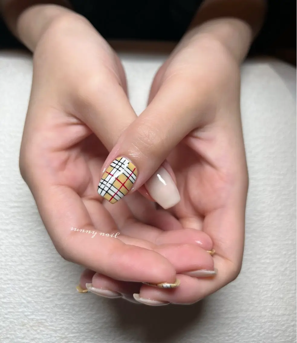 ネイル ジェルネイル パラジェル sunny nailのネイルデザイン