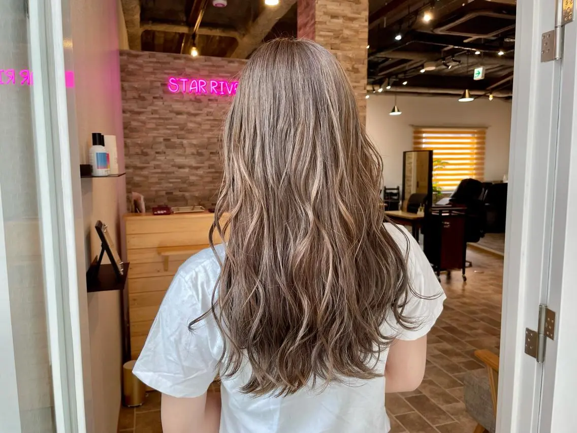 セミロング 大人女性の髪質改善 🫧鷹司郎のヘアスタイル