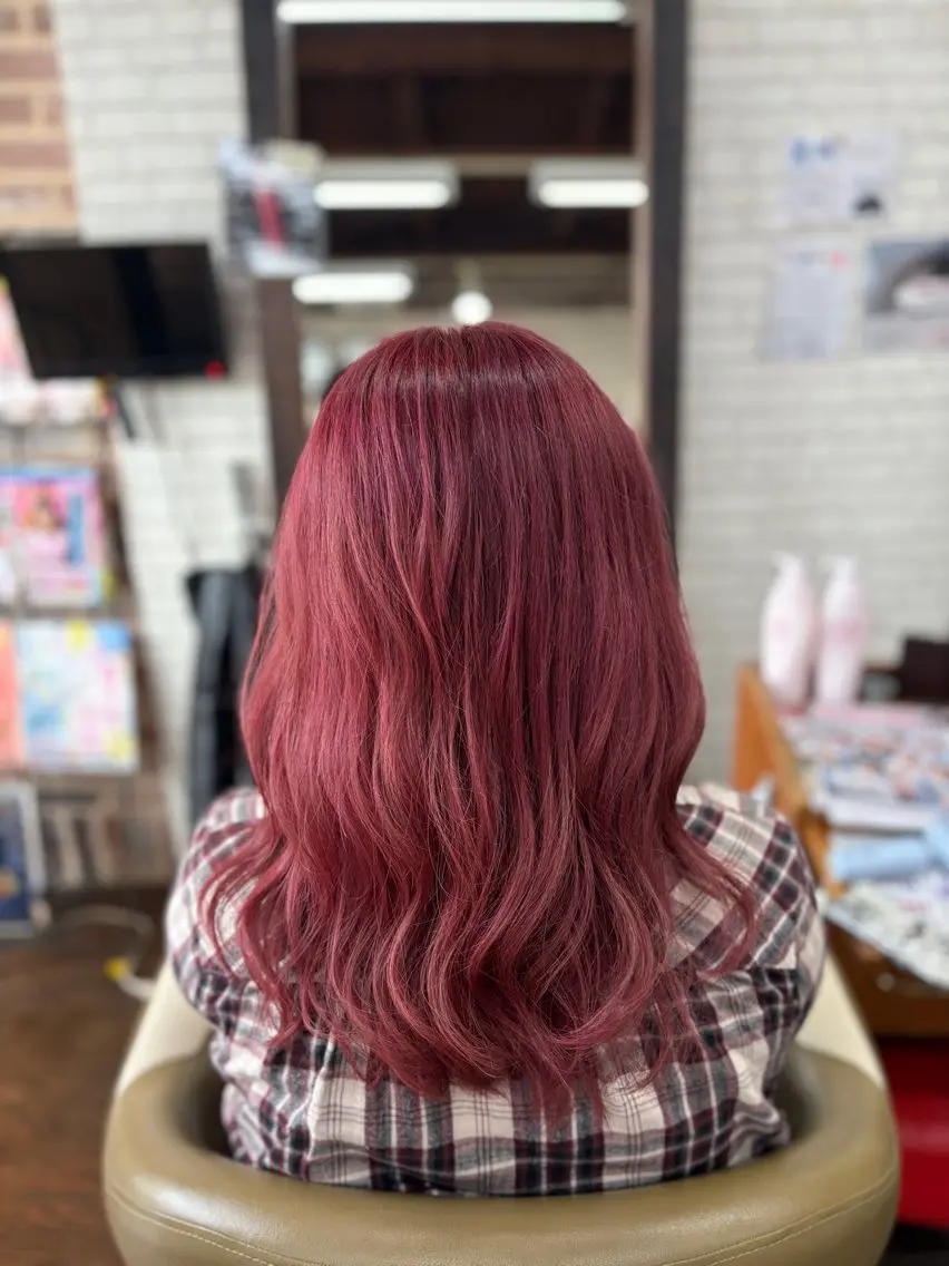 セミロング カラー 山本 健生のヘアスタイル