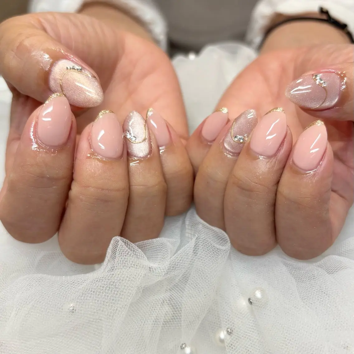 ネイル ラメ(グリッター) ミラーネイル 持ち込み ハンドネイル 荒巻 めいのネイルデザイン