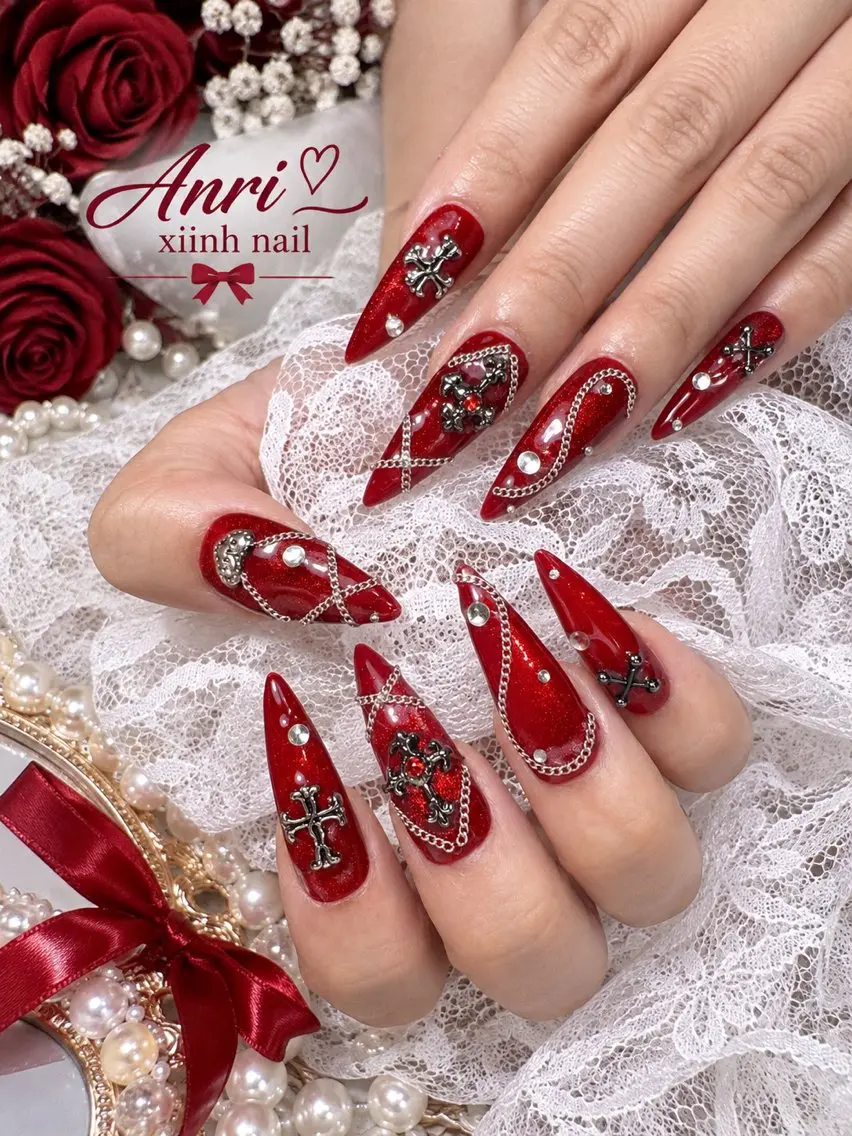 ネイル チークネイル 長さ出し フットネイル ジェルネイル 卒業式 𝓐𝓷𝓻𝓲 XiinhNailのネイルデザイン
